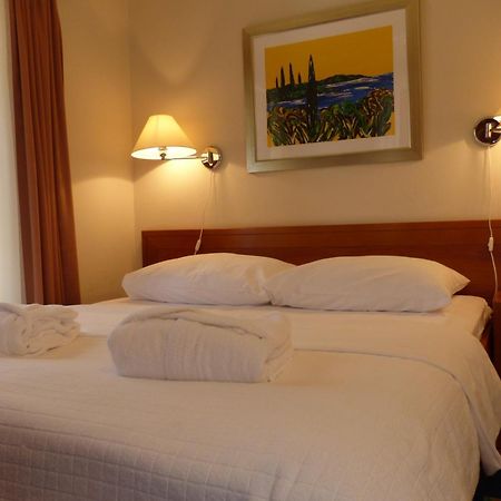 Apartments Punta Veli Lošinj المظهر الخارجي الصورة