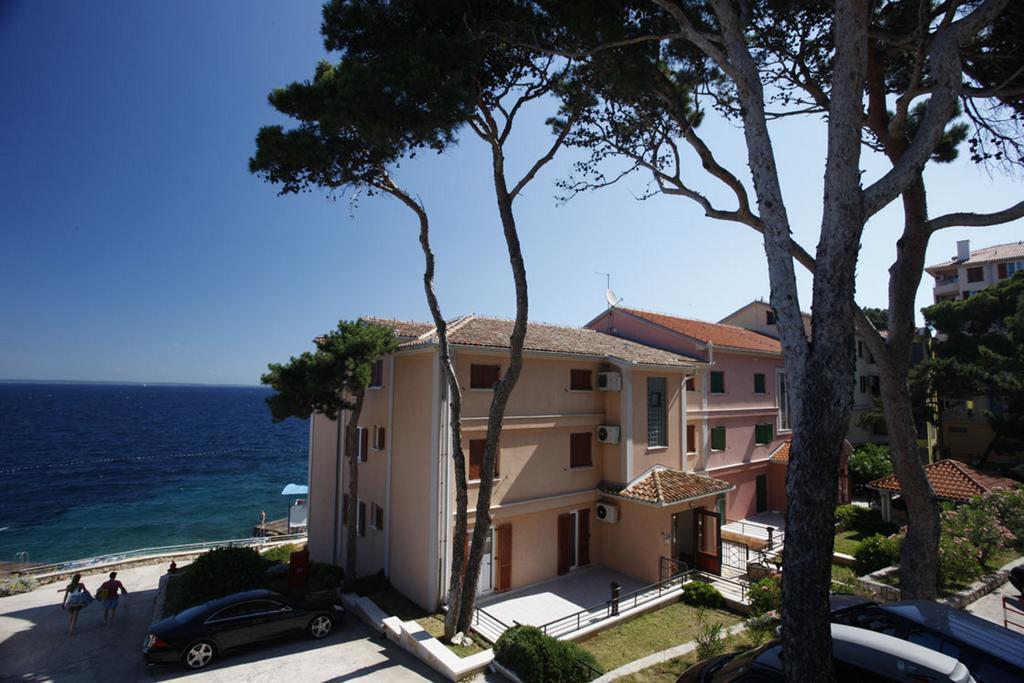 Apartments Punta Veli Lošinj المظهر الخارجي الصورة